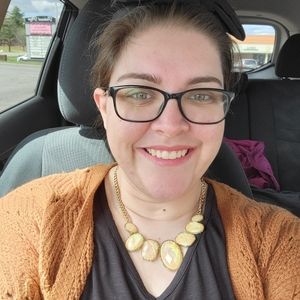 Meet your Posher, Katie